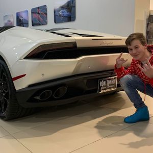 Meet your Posher, Michael